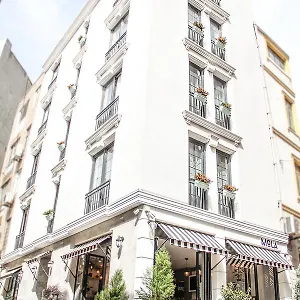 Mola Galata 2*, Estambul Turquía